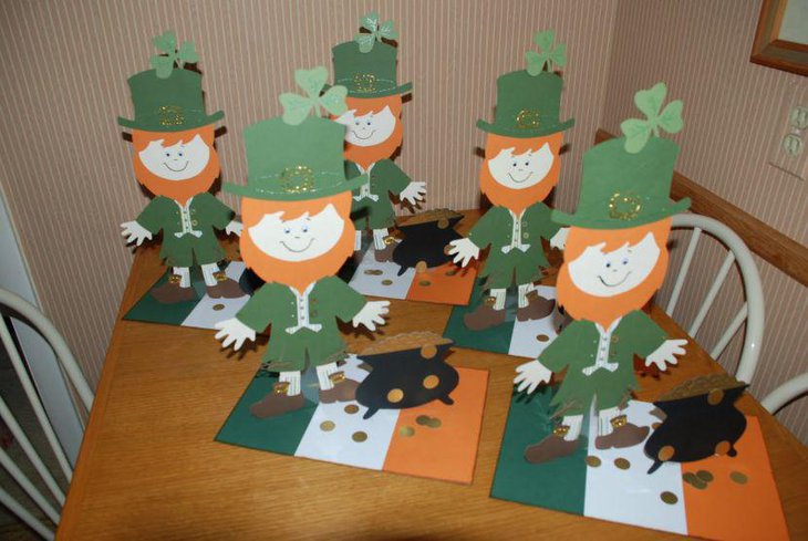 Cute paper cut out decorations for St Patricks Day